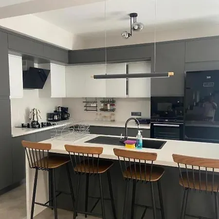 빌라 Super Delux 6-Bed Villa Brave 달리안