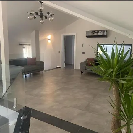 Super Delux 6-Bed Villa Brave 빌라 *