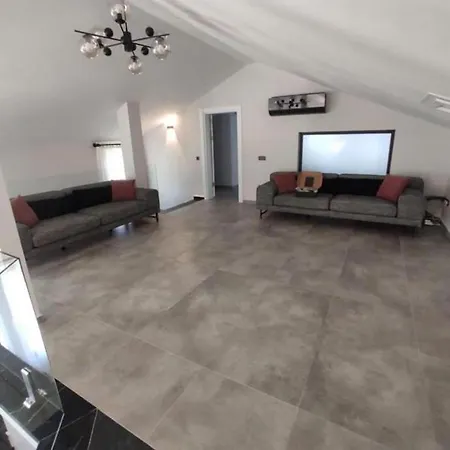 Super Delux 6-Bed Villa Brave 빌라 달리안